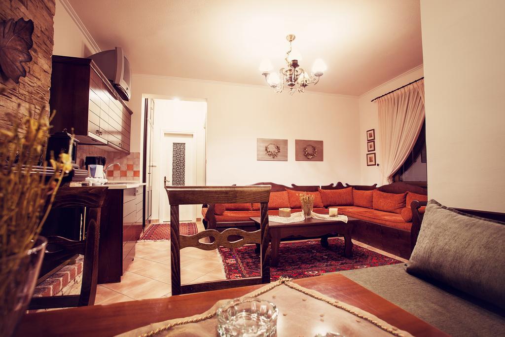 Militsa Guesthouse Naousa  Habitación foto